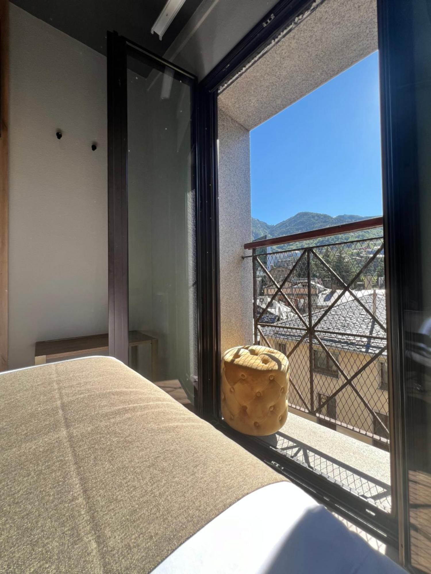 Yomo Petit Paris Hotel Encamp Kültér fotó