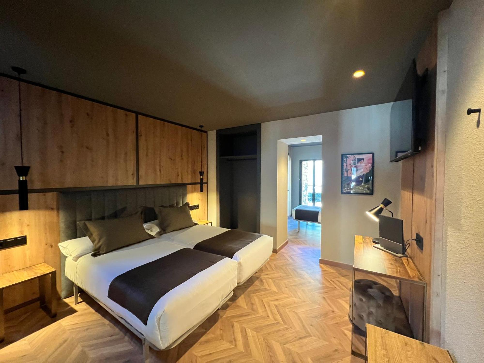 Yomo Petit Paris Hotel Encamp Kültér fotó